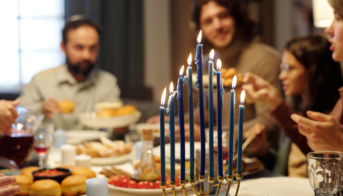 Hanukkah audience package